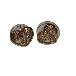 Lisa Sophia Gold Tone Heart Earrings – Elegant & Timeless Design